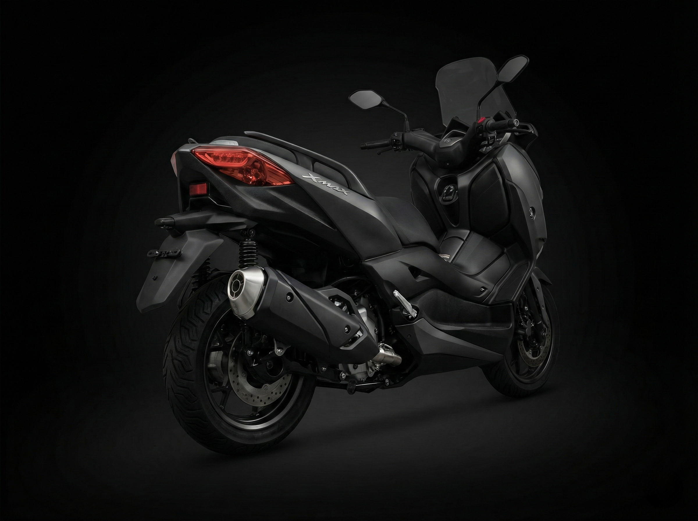 XMAX Performans Egzoz Görünüm 2